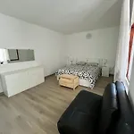 Piso F-primavera Gt Apartman *