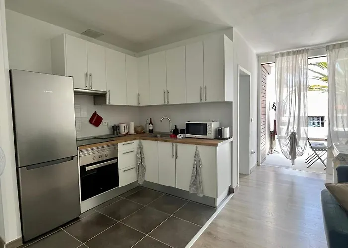 Piso F-primavera Gt * アロナ