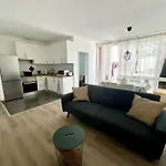 Διαμέρισμα Piso F-primavera Gt *