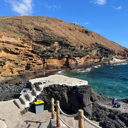 Piso F-primavera Gt 公寓 阿罗纳