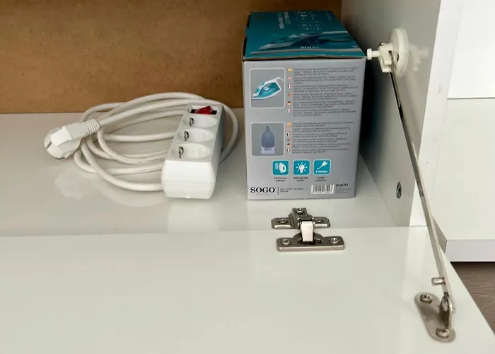 Piso F-primavera Gt 公寓 *