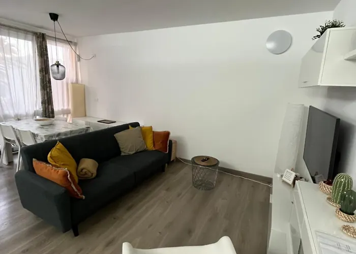 Piso F-primavera Gt *